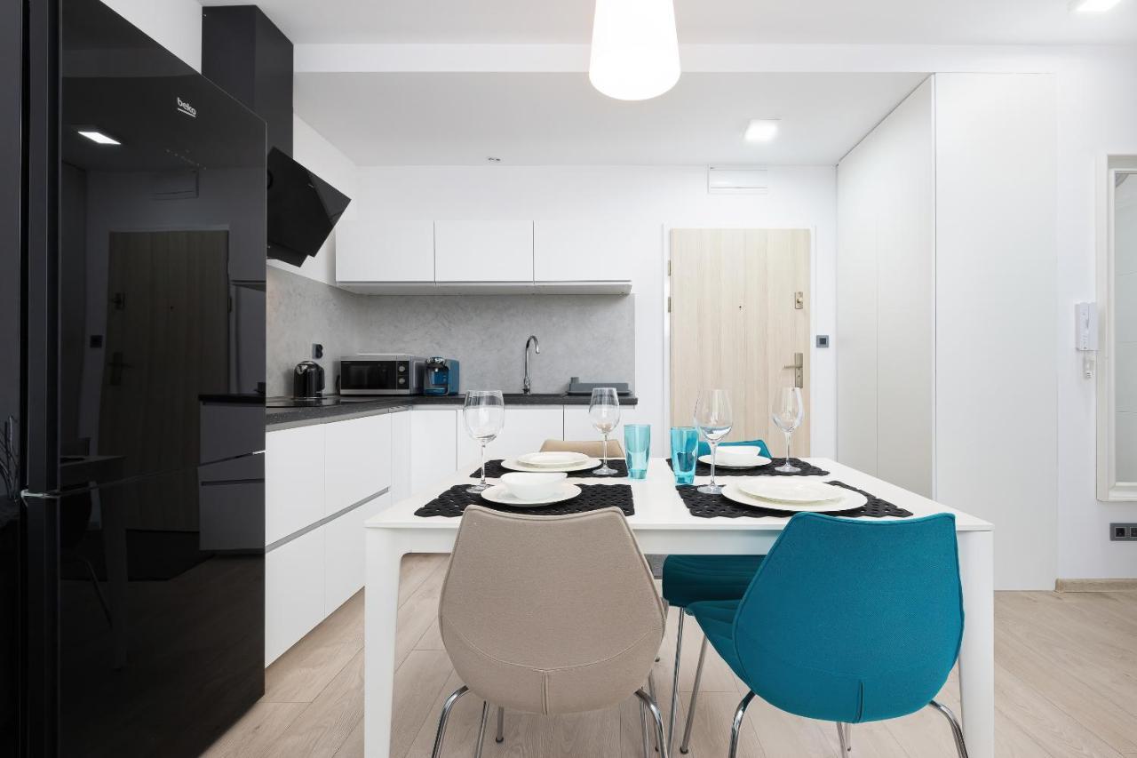 Feniks Spa Apartments 2 By Jantar Apartamenty كولوبرزيغ المظهر الخارجي الصورة