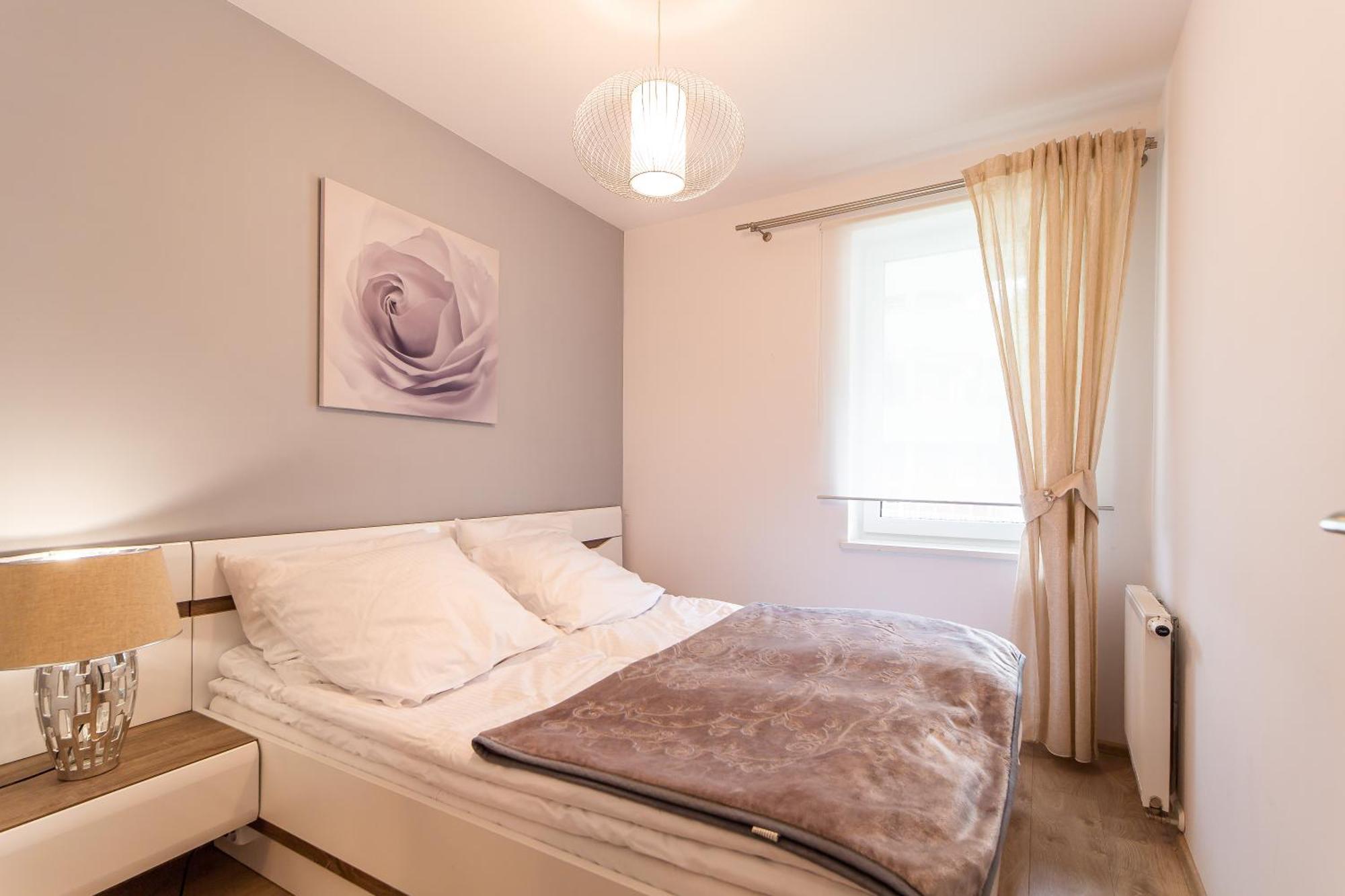 Feniks Spa Apartments 2 By Jantar Apartamenty كولوبرزيغ الغرفة الصورة