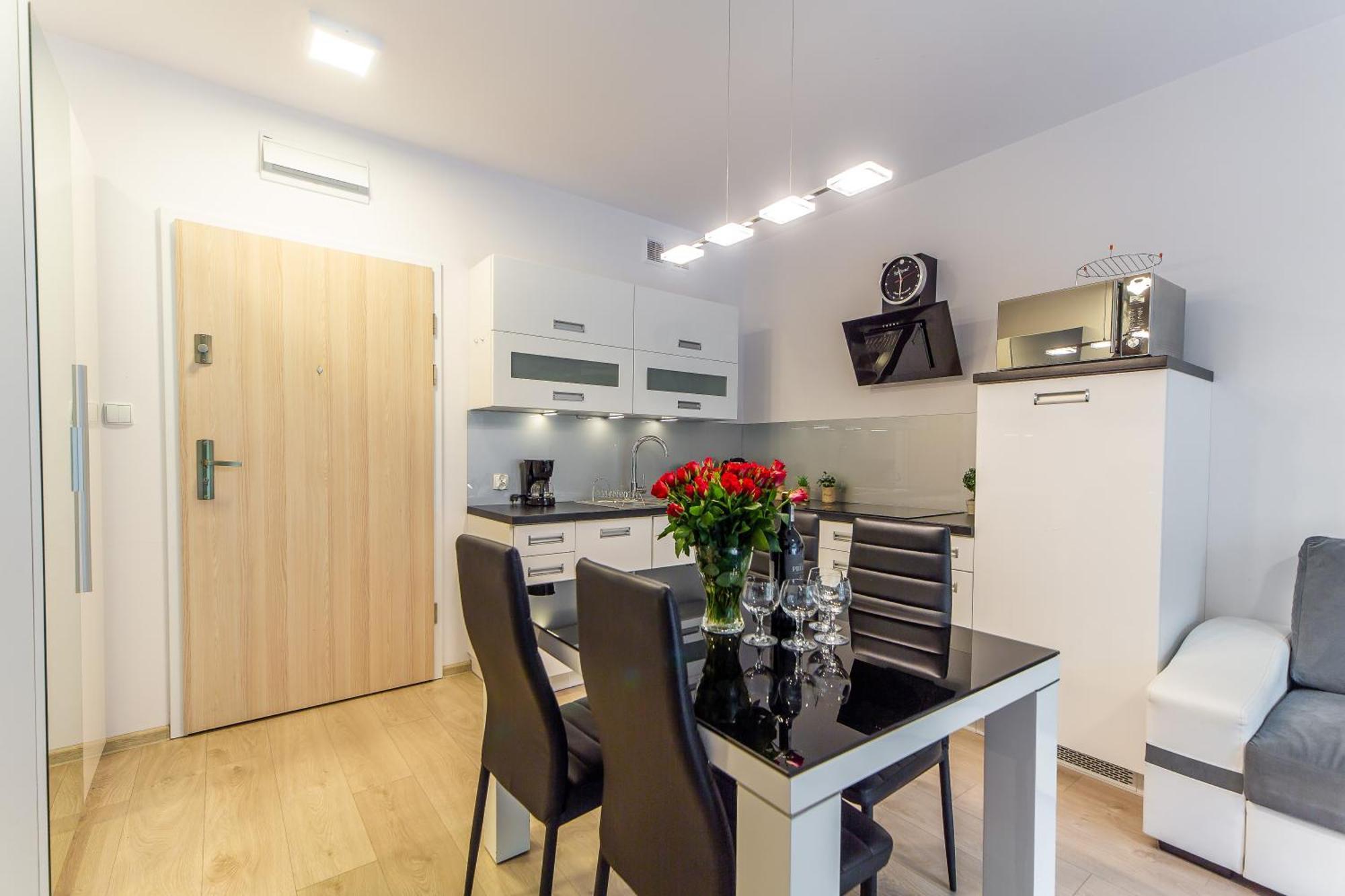 Feniks Spa Apartments 2 By Jantar Apartamenty كولوبرزيغ الغرفة الصورة