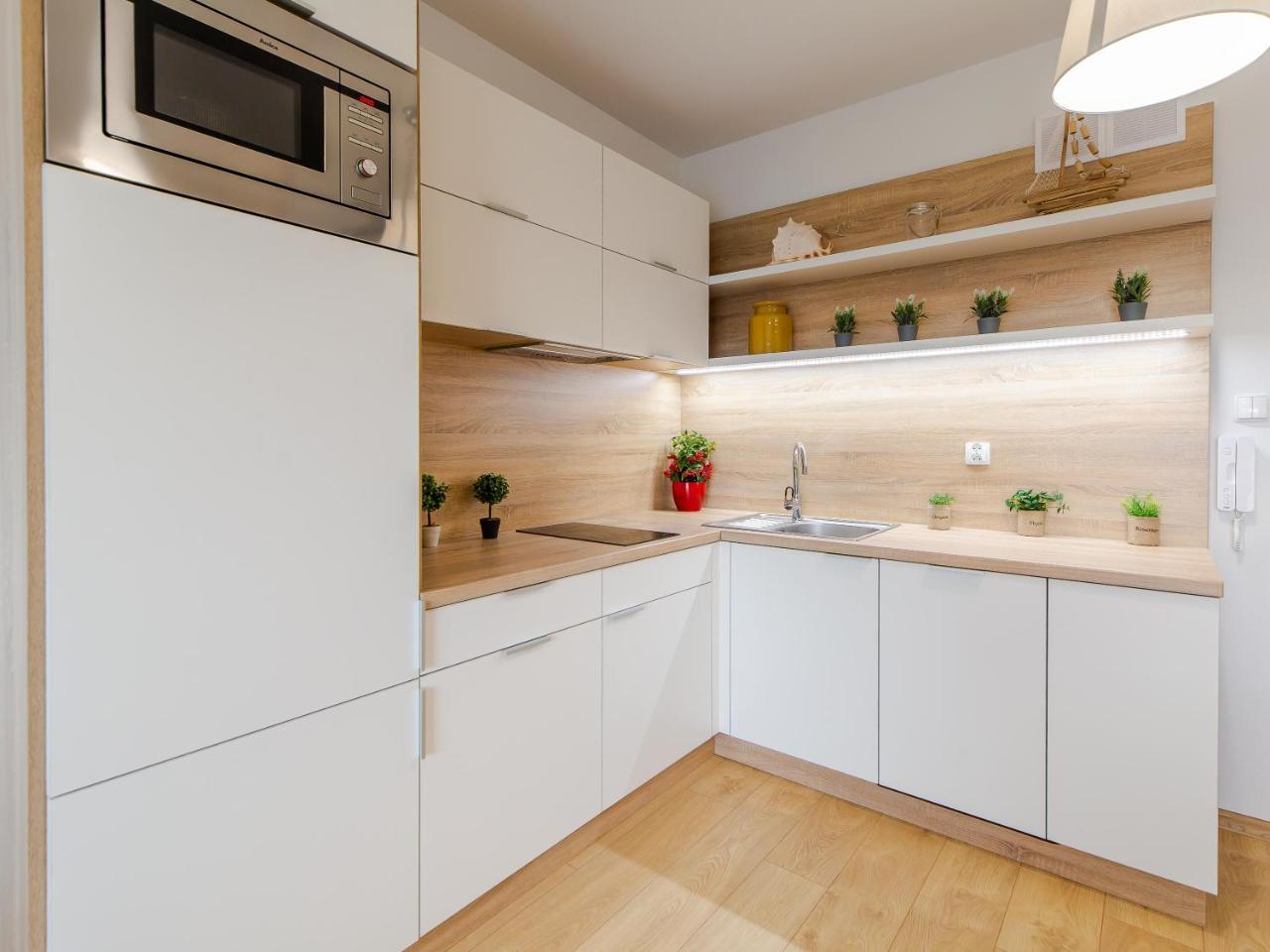 Feniks Spa Apartments 2 By Jantar Apartamenty كولوبرزيغ المظهر الخارجي الصورة